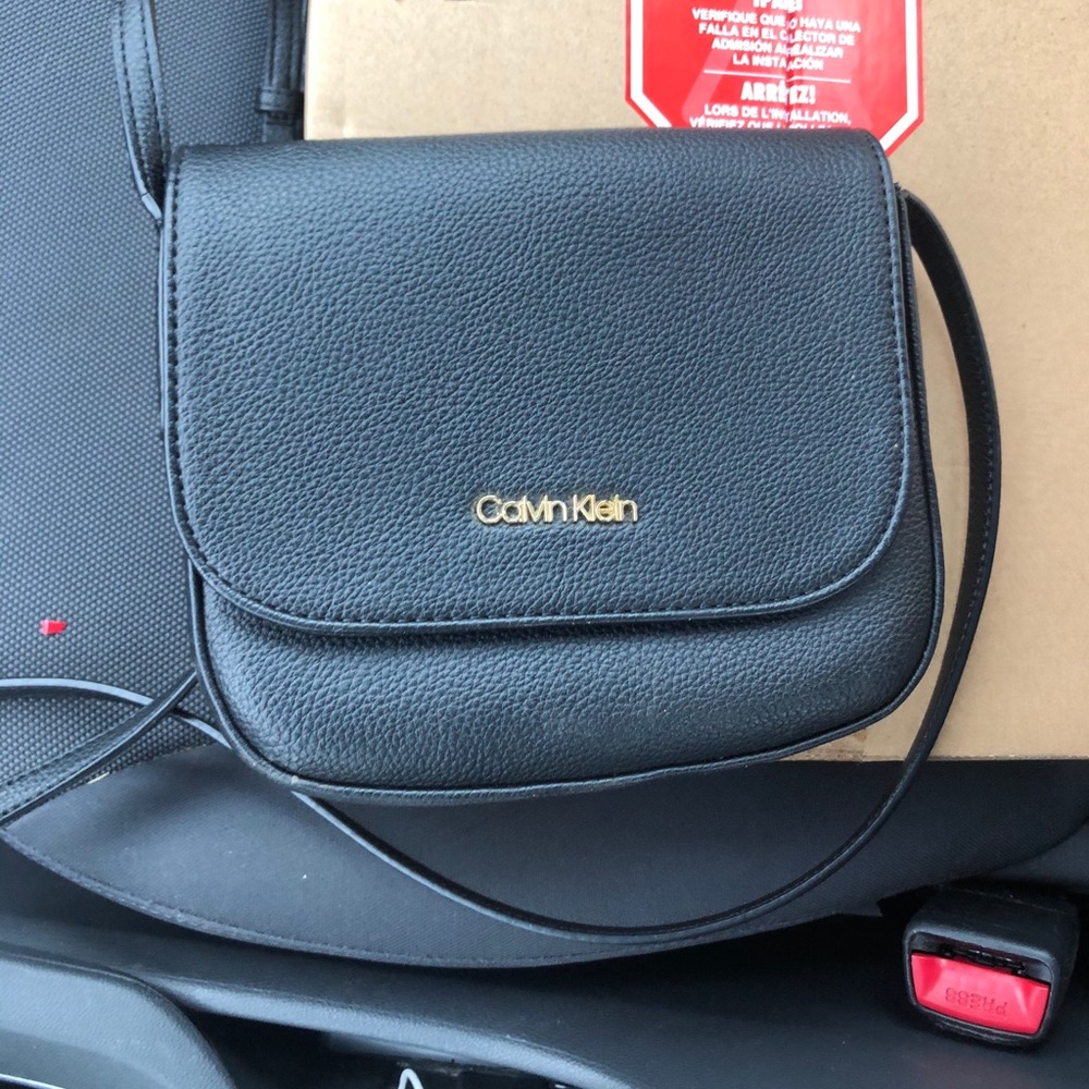 Calvin Klein black leather Crossbody purse